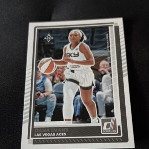 Dana Evans