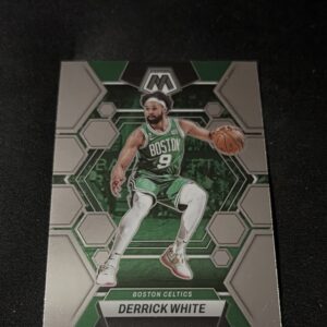 Derrick White